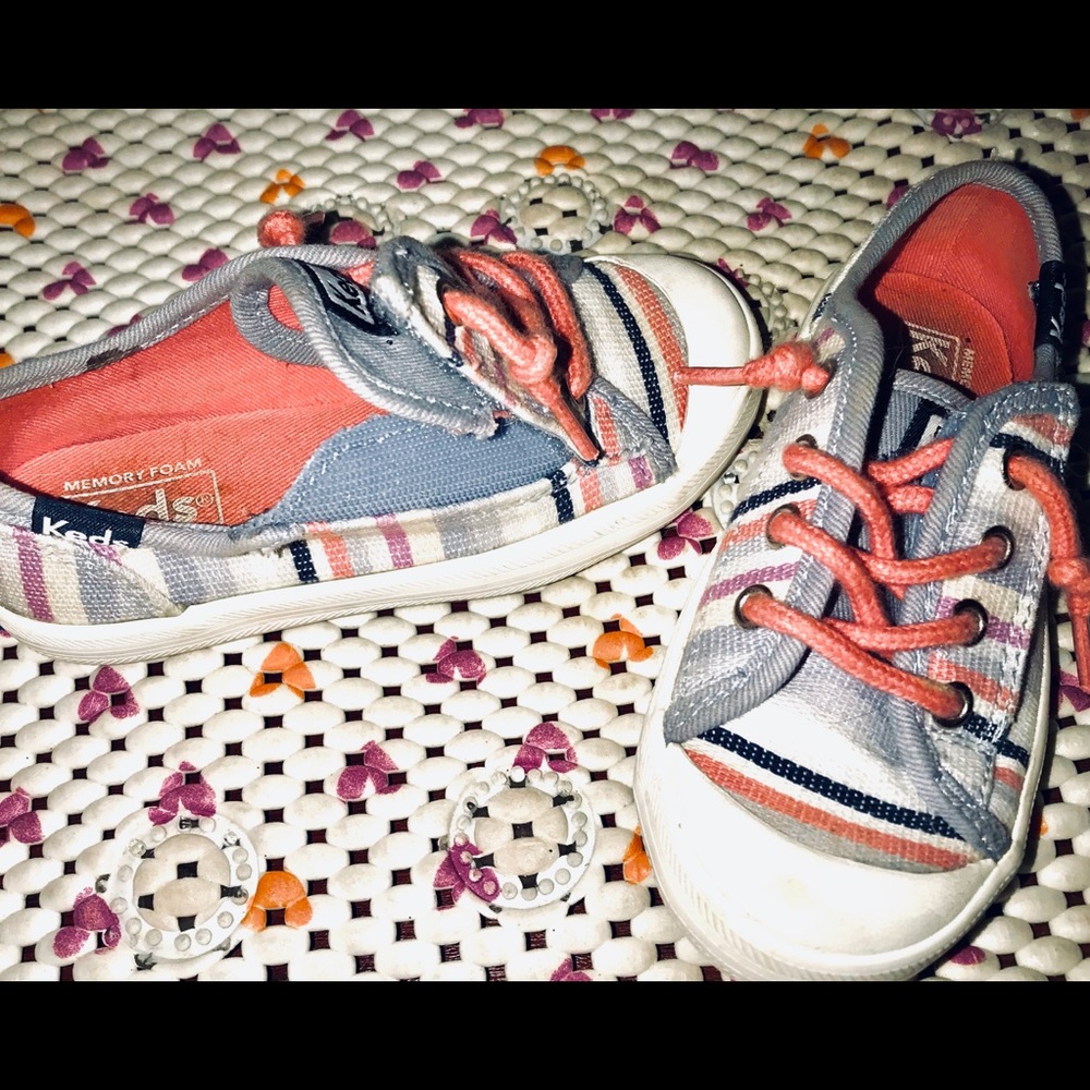 Practically new slick keds toddler kids sneakers